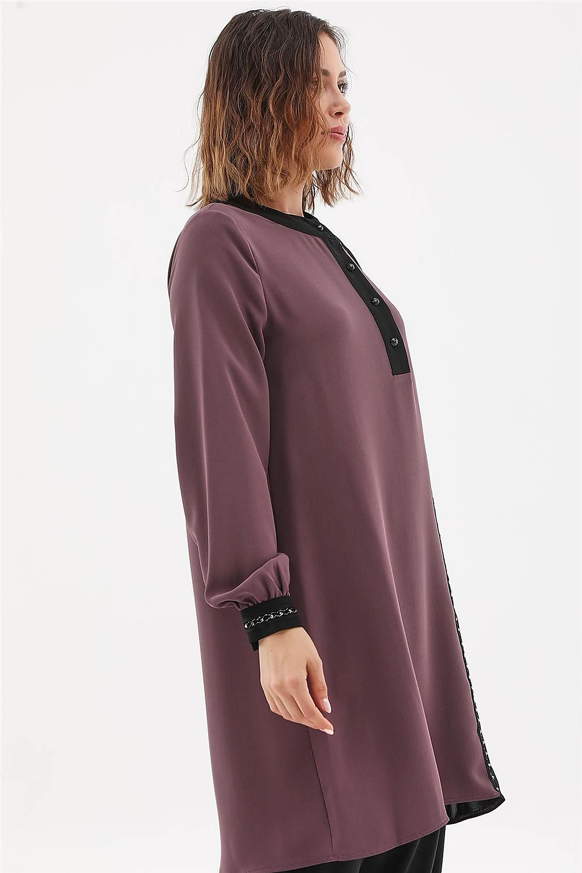 Embroidered Elegant Tunic Aubergine
