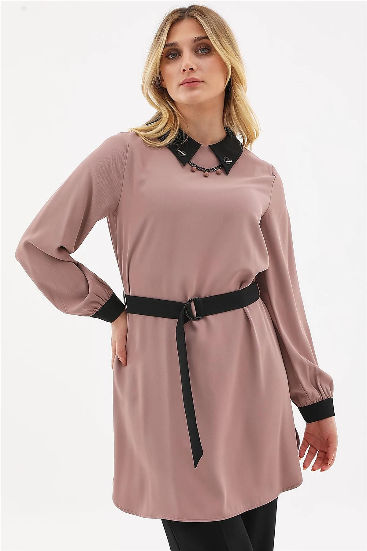 Collar-Detail Tunic in Powder Pink