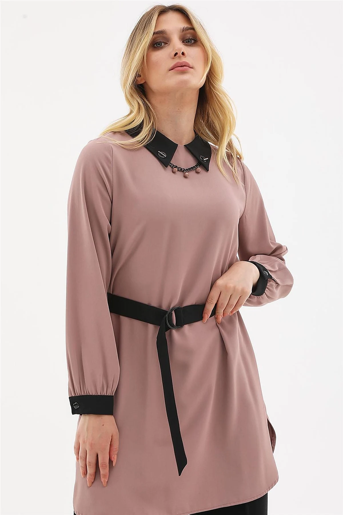 Collar-Detail Tunic in Powder Pink