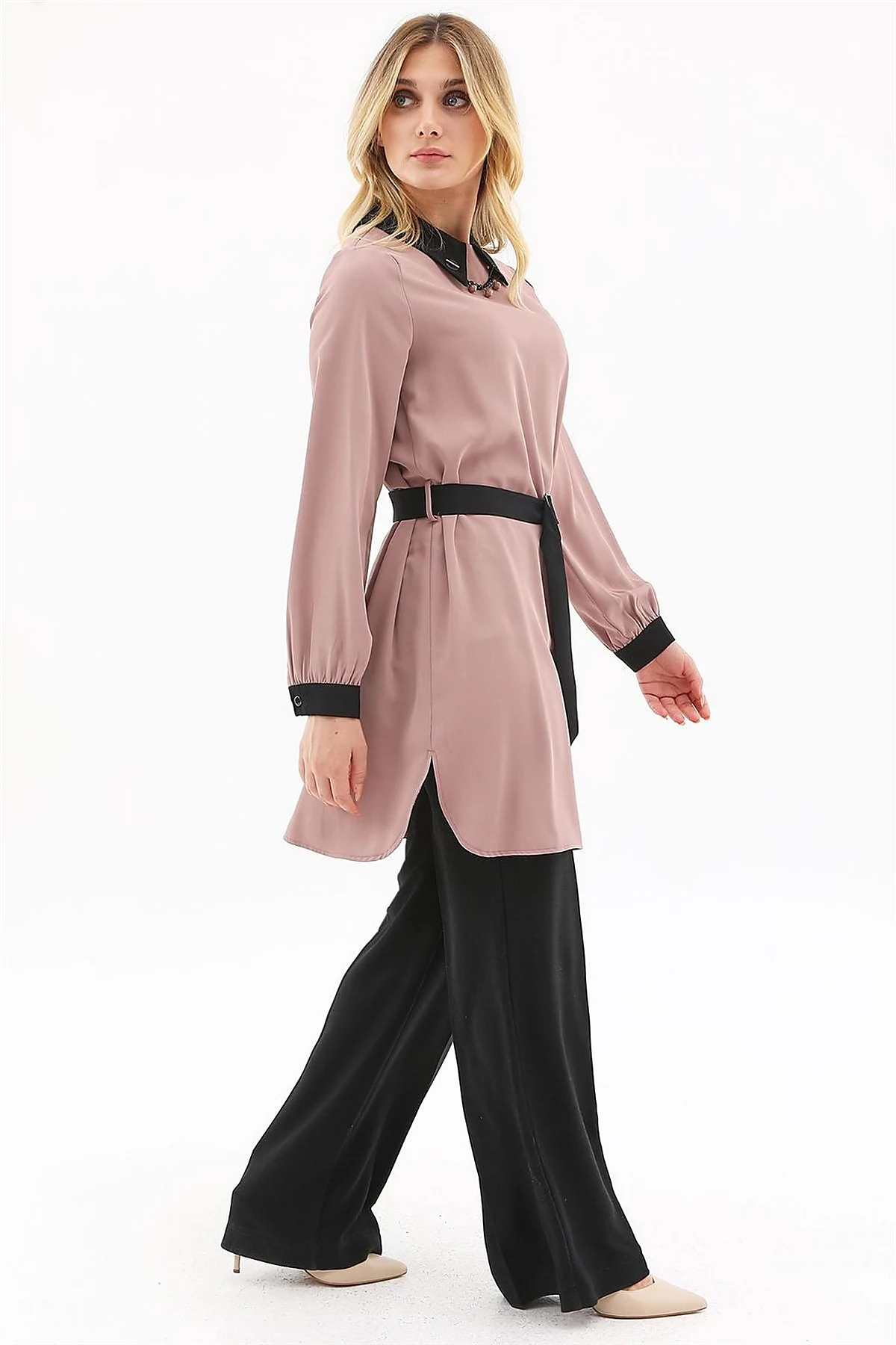 Collar-Detail Tunic in Powder Pink