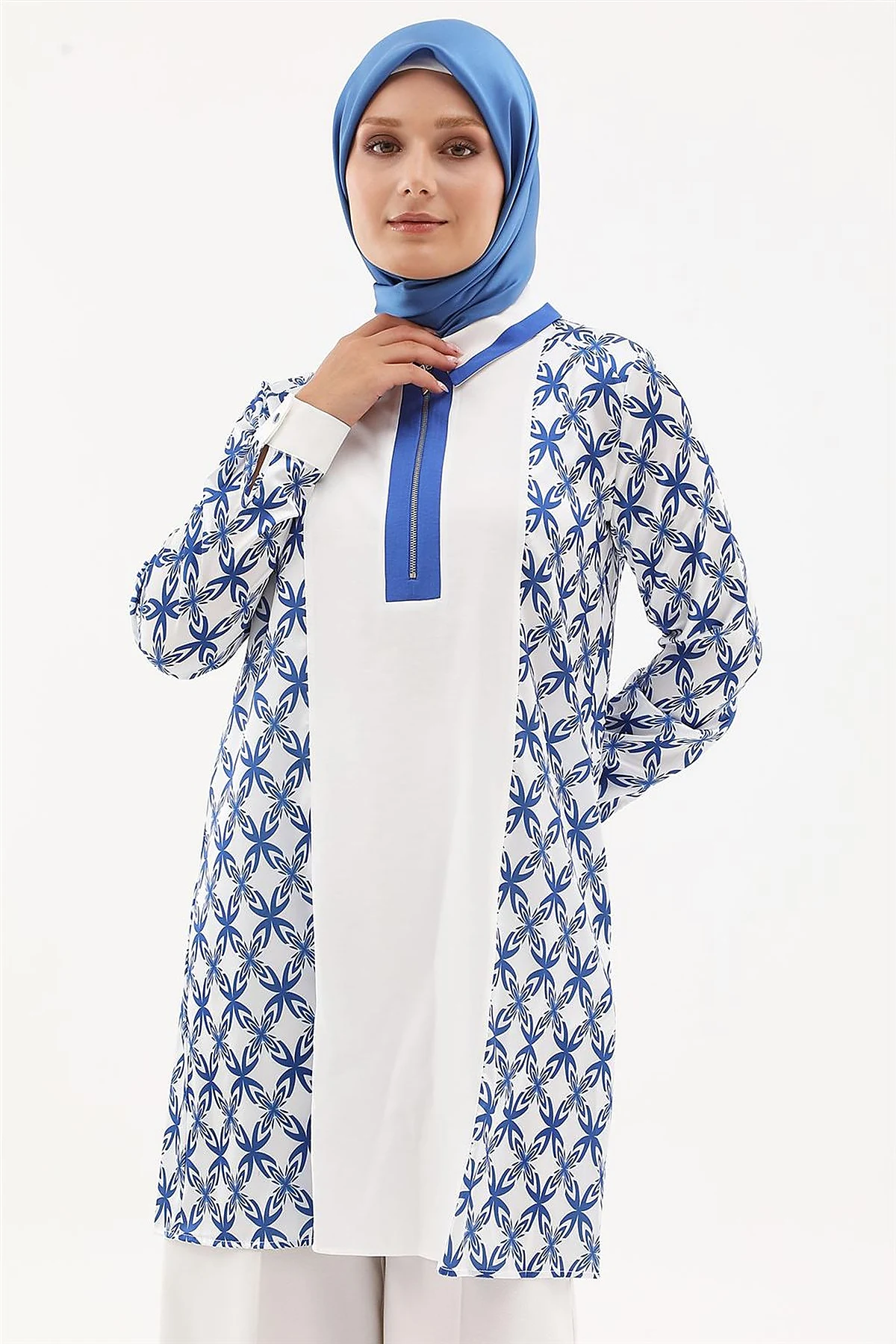 Half-Zip Closure Patterned Tunic in Sax Blue