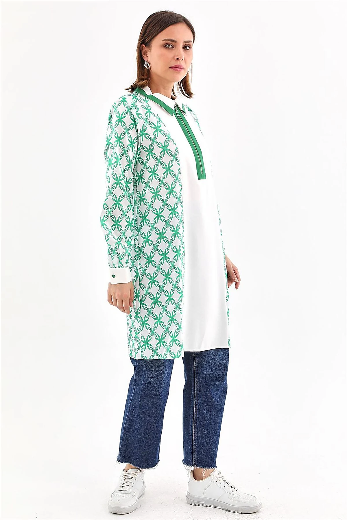 Half-Zip Closure Patterned Tunic in Green