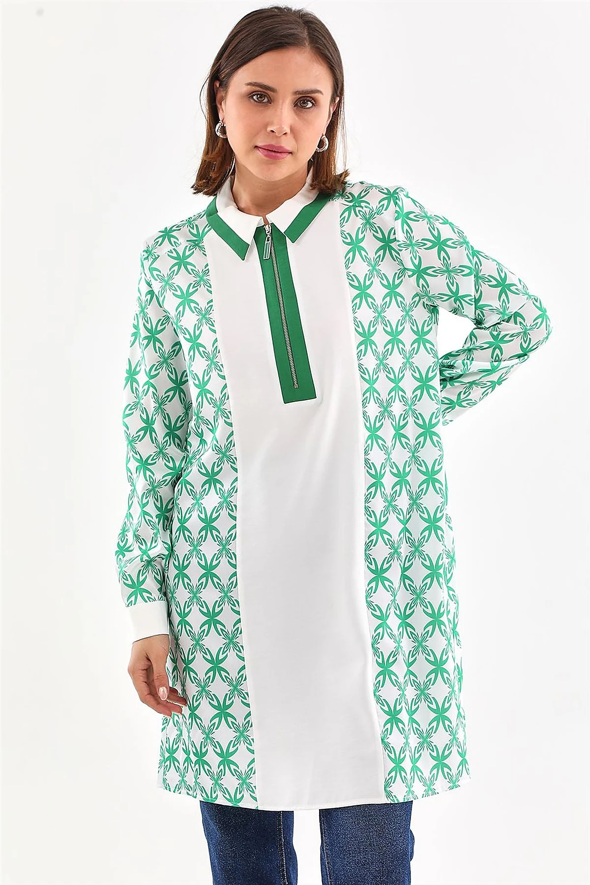 Half-Zip Closure Patterned Tunic in Green