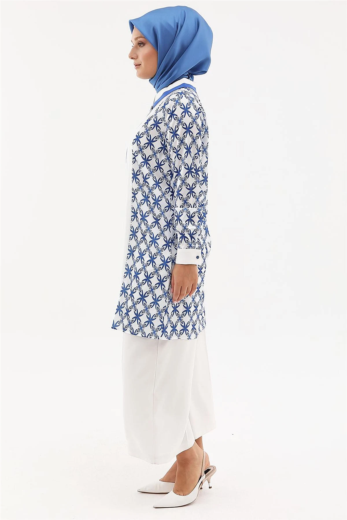 Half-Zip Closure Patterned Tunic in Sax Blue