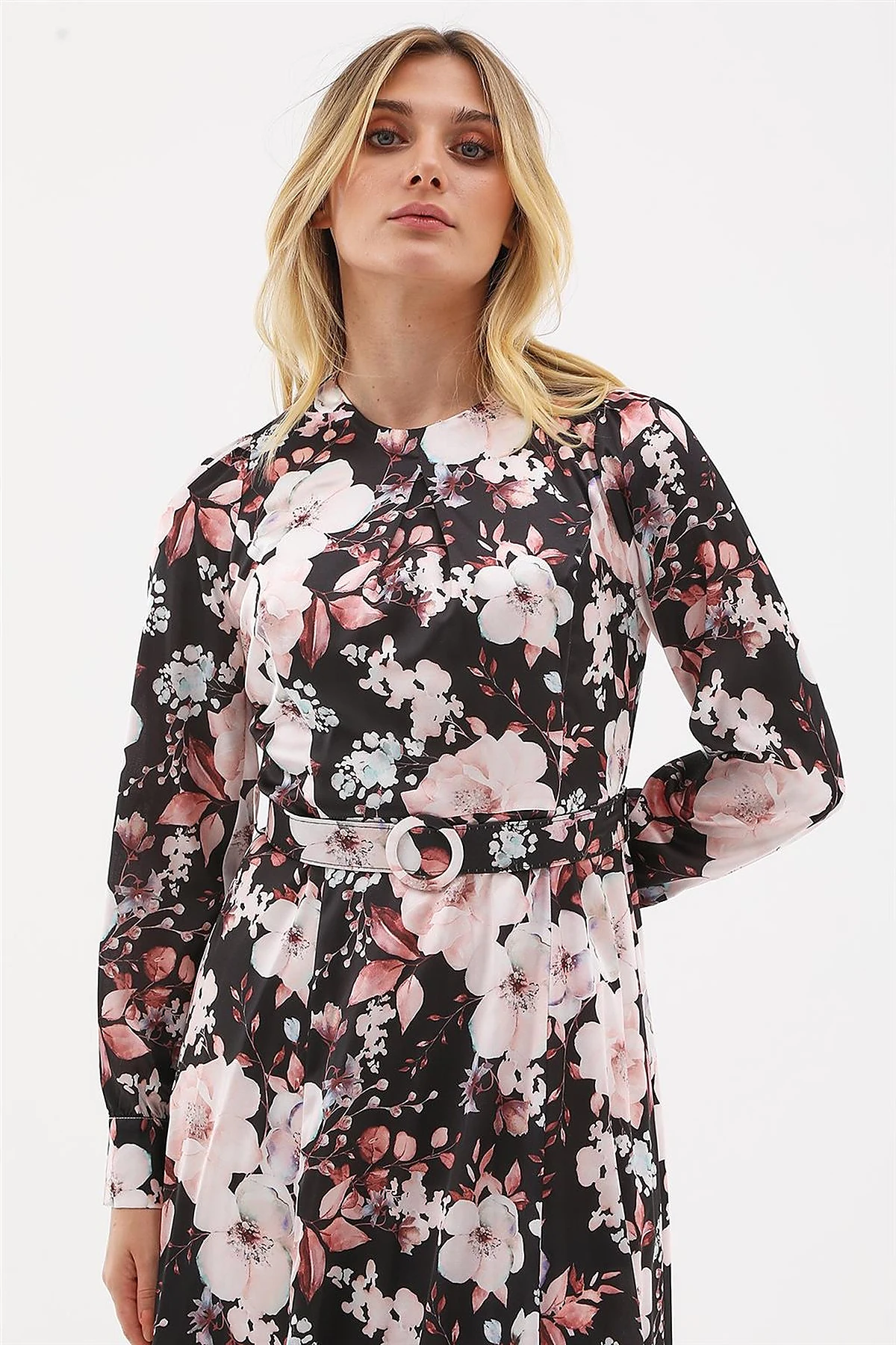 Floral Pattern Maxi Dress Black