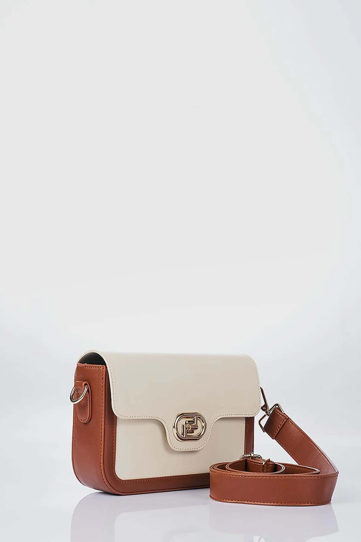 Metal Accented Baguette Bag Tan-Cream