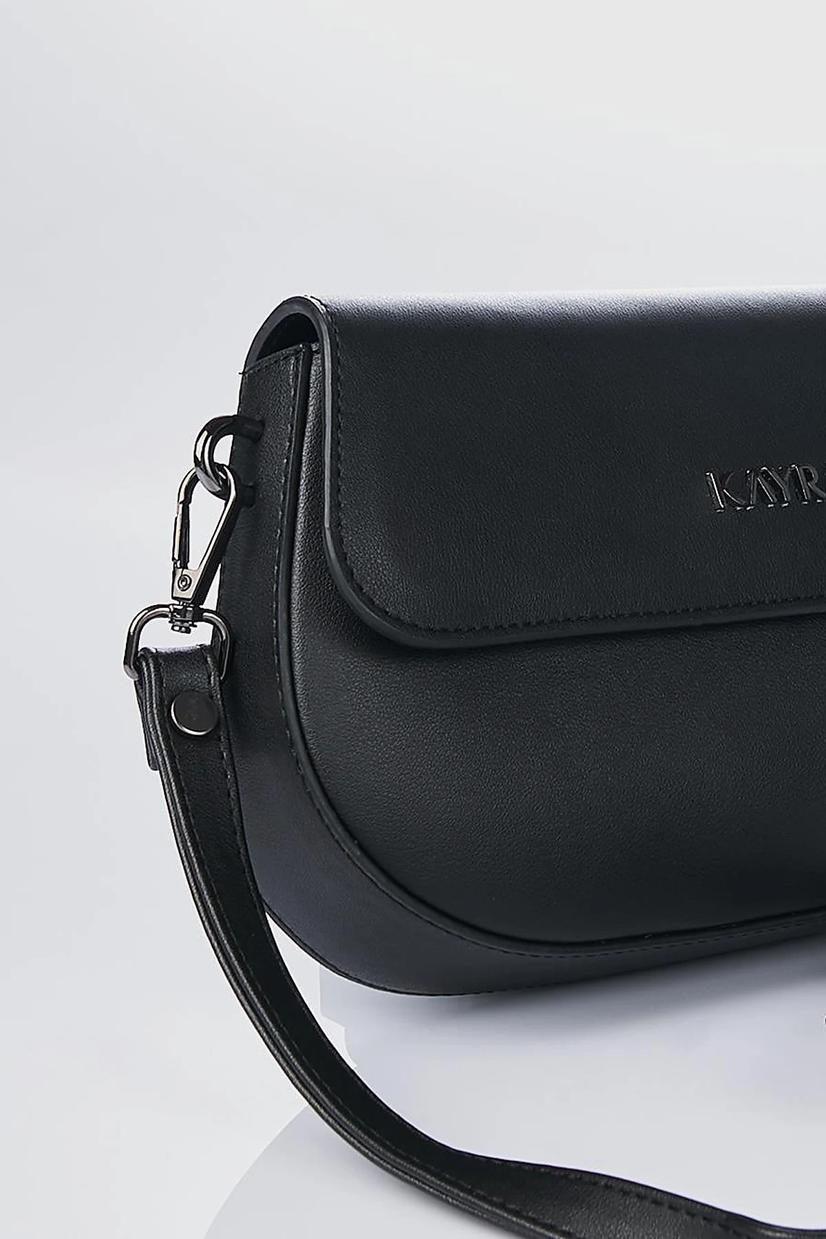 Oval Shape Bag Black