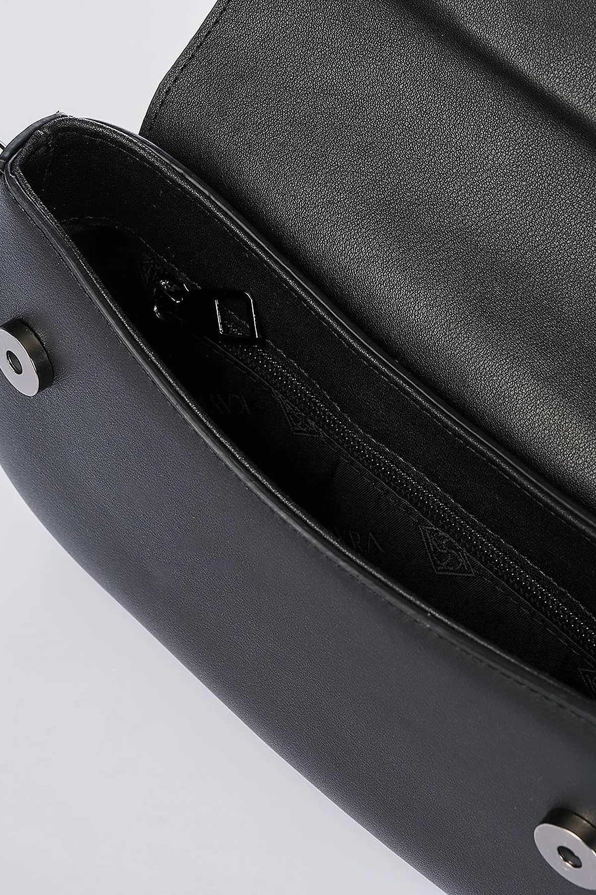 Oval Shape Bag Black