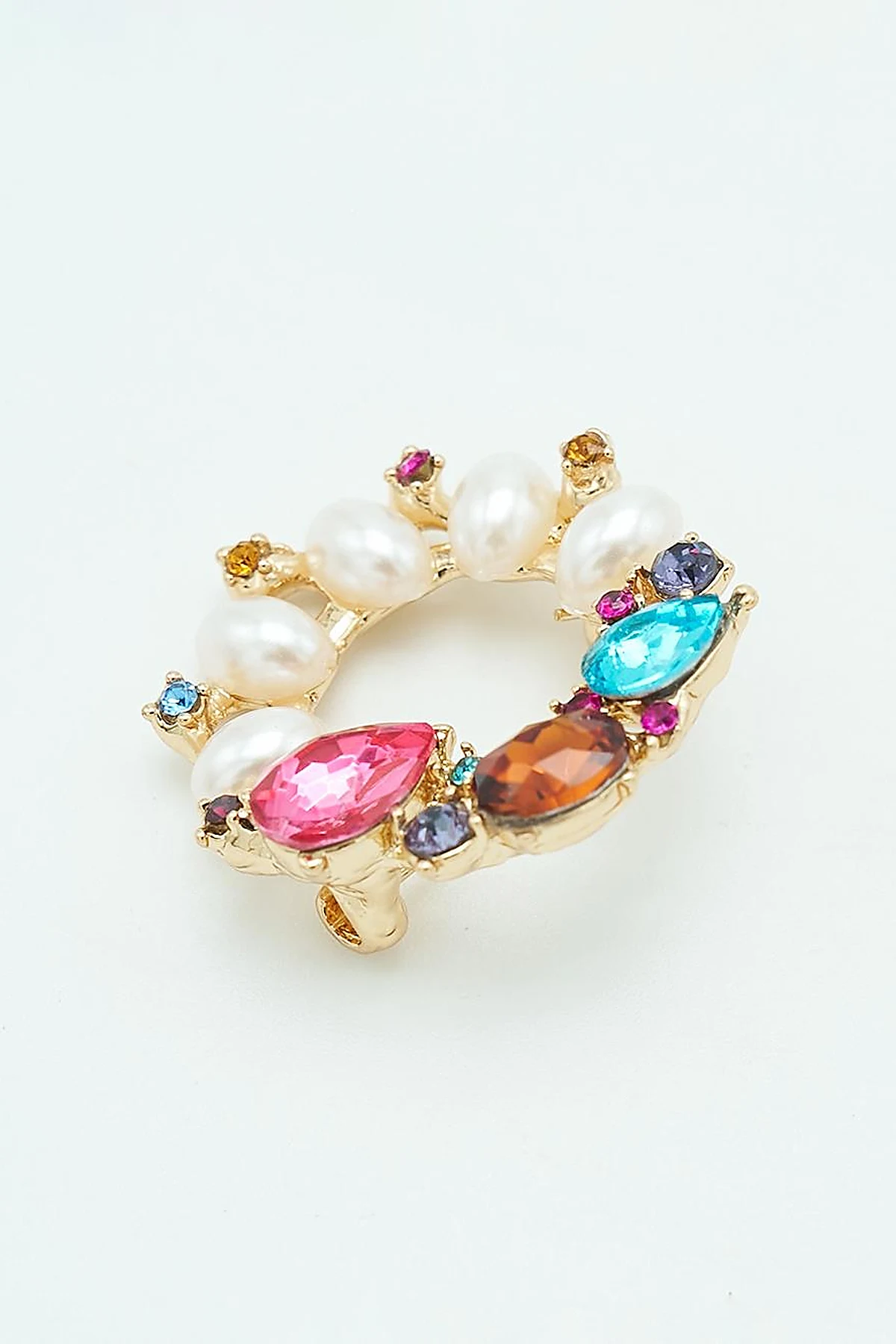 Pearl Arrangement Brooch Red