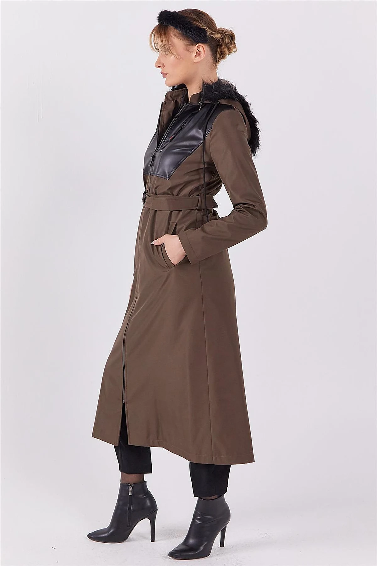 Leather-Trimmed Hooded Coat Khaki