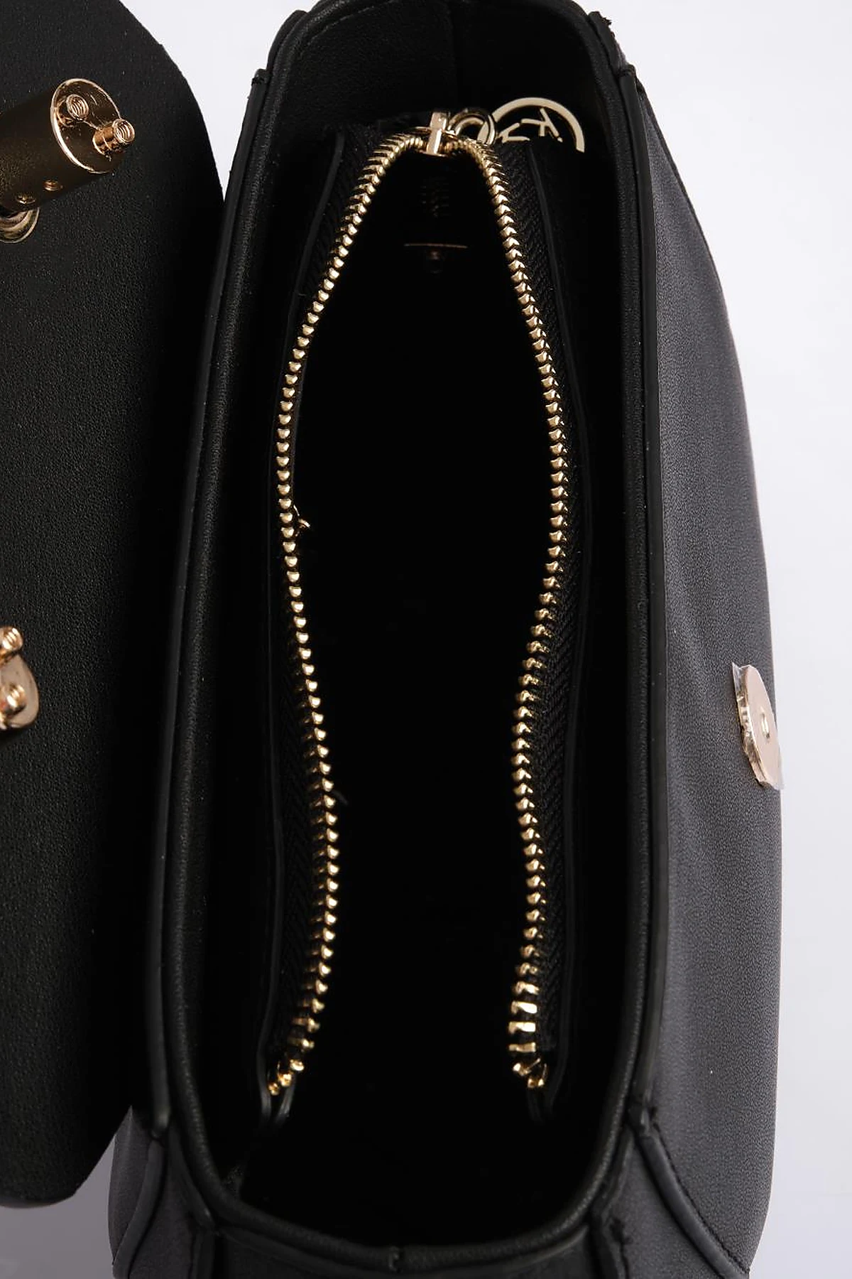 Oval Bag with Handles Black