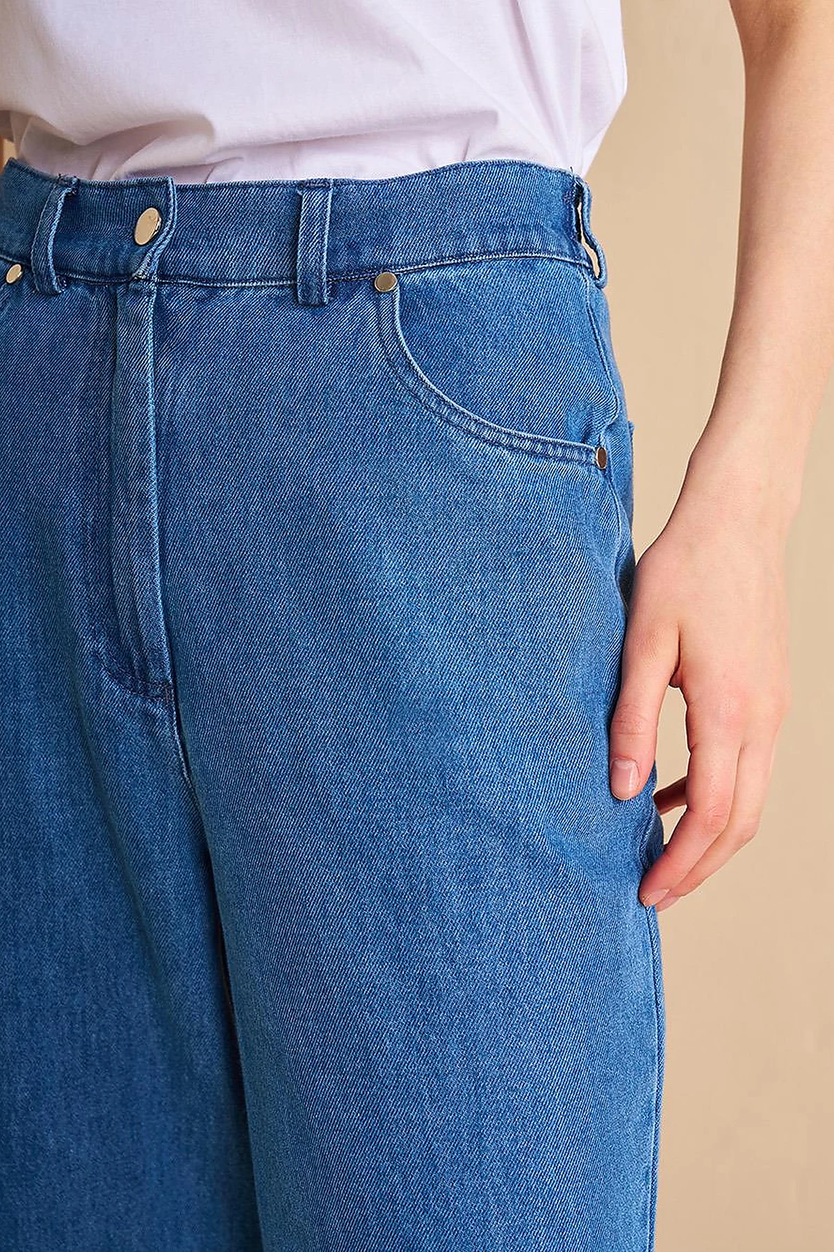 Carrot Cut Pocket Detailed Denim Pants Indigo