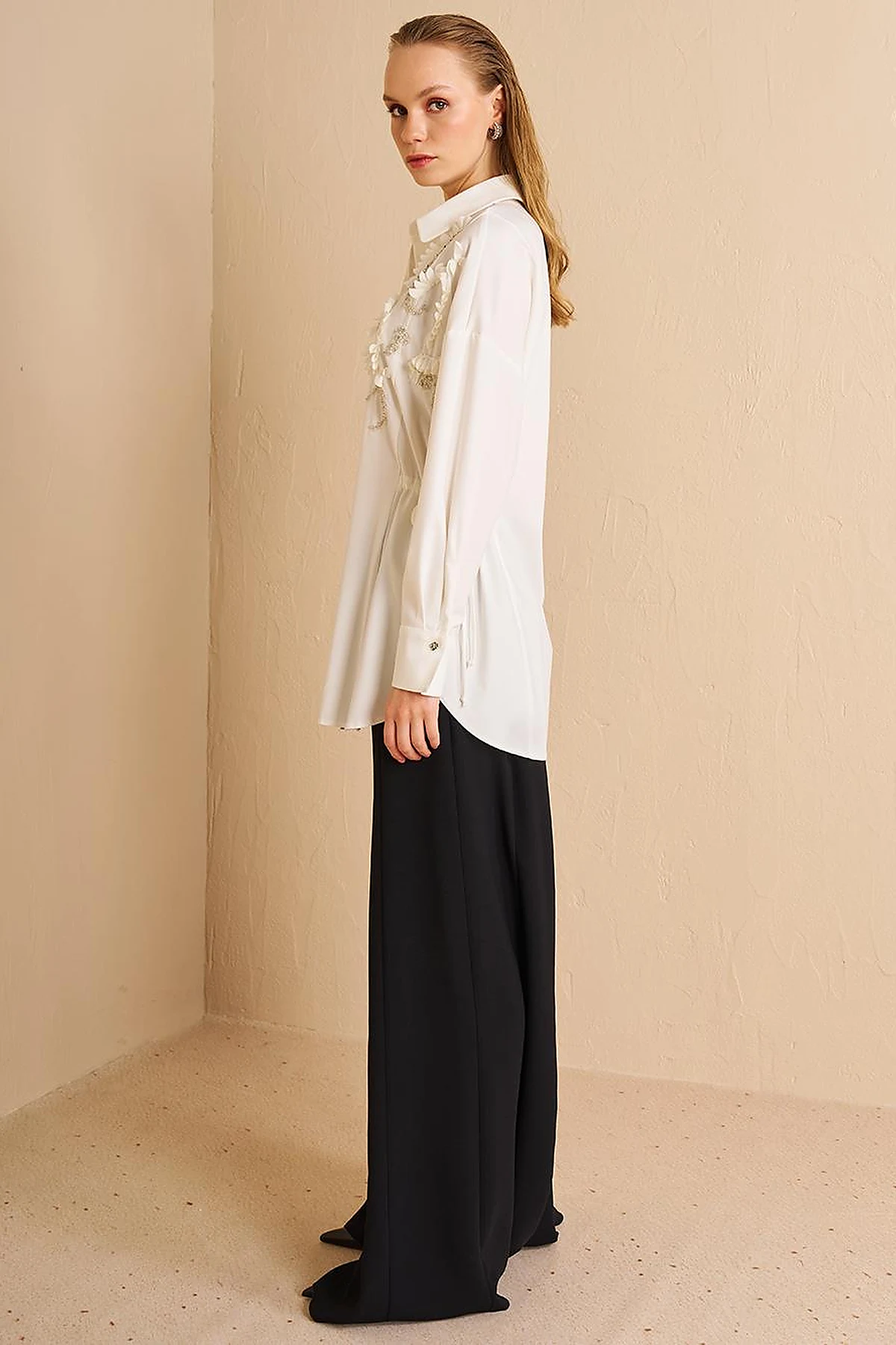 Embroidered Waist Gathered Tunic Ecru