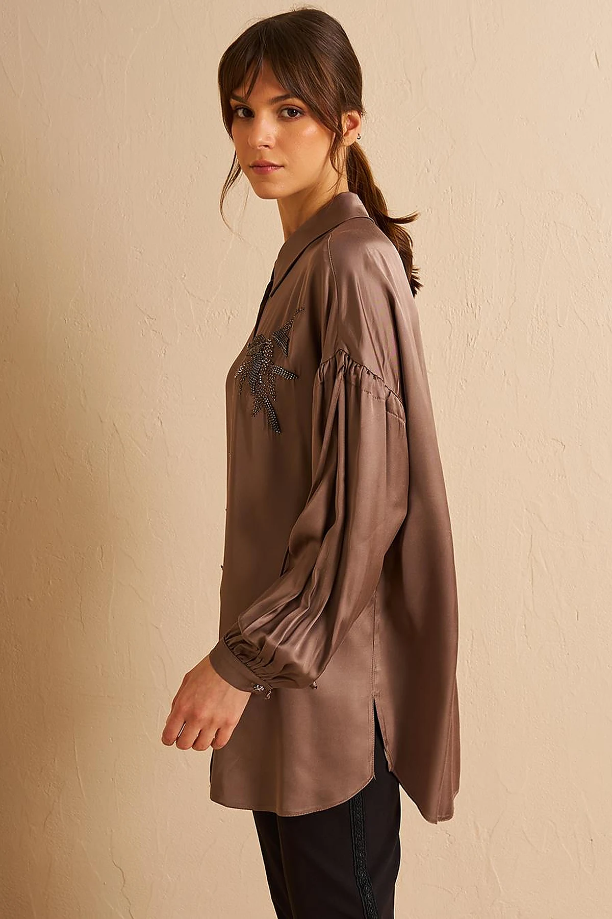 Embroidered Elegant Tunic Dark Mink