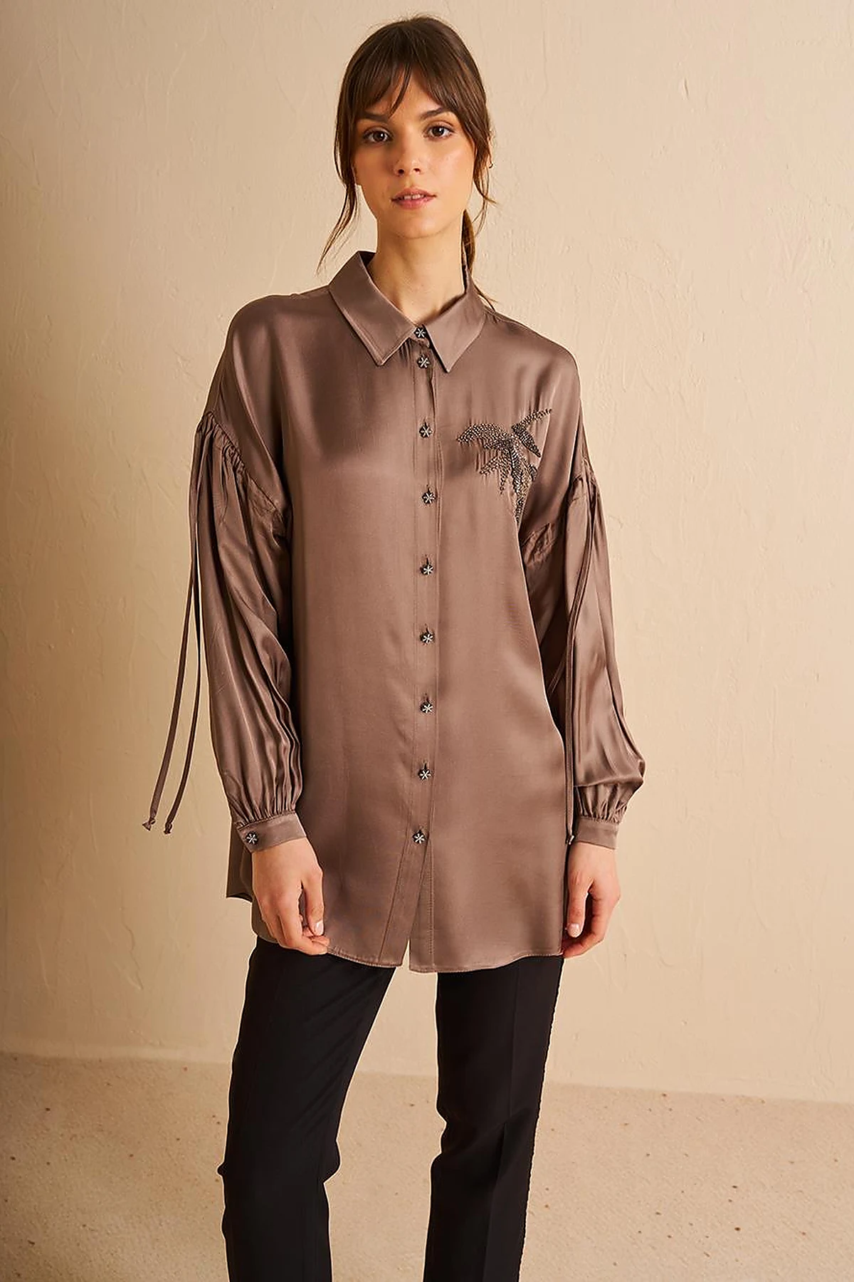 Embroidered Elegant Tunic Dark Mink