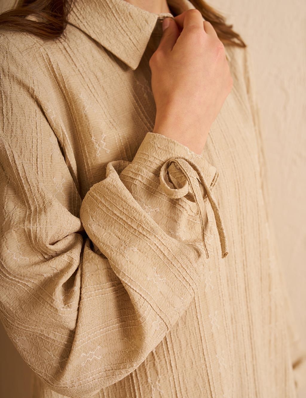 Hidden Embossed Placket Tunic Cream