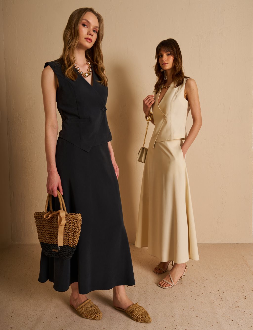 Vested Modal Suit Cream 