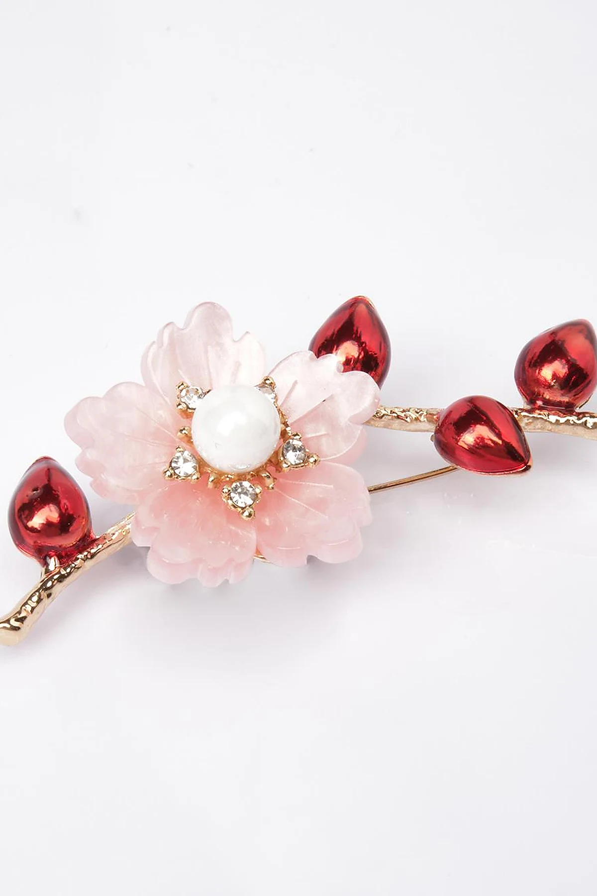 Plum Blossom Figured Brooch Pink