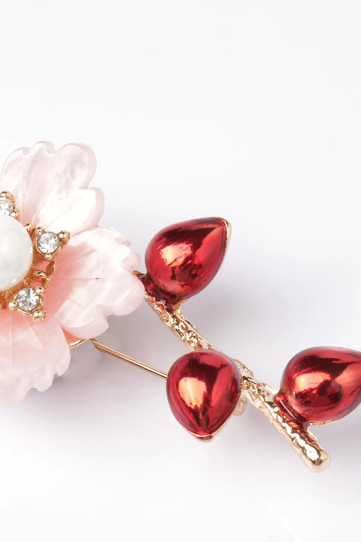 Plum Blossom Figured Brooch Pink