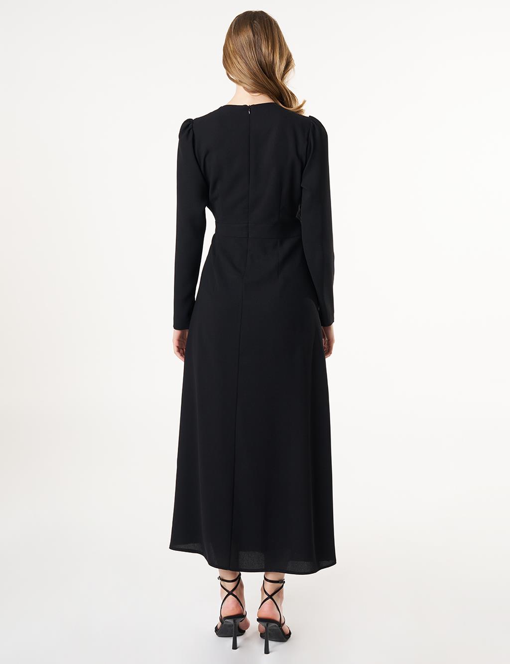 Elegant Dress with Metal Buckle Black