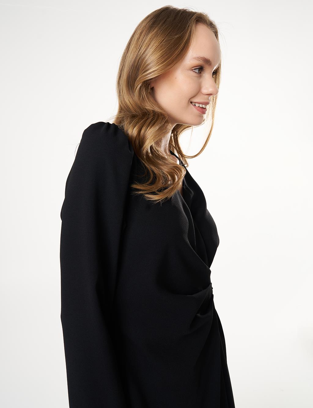 Elegant Dress with Metal Buckle Black