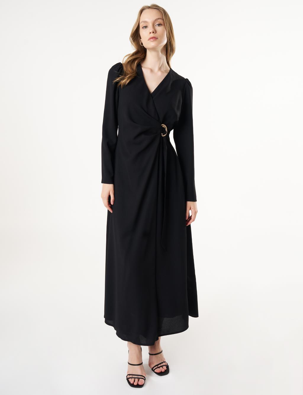 Elegant Dress with Metal Buckle Black