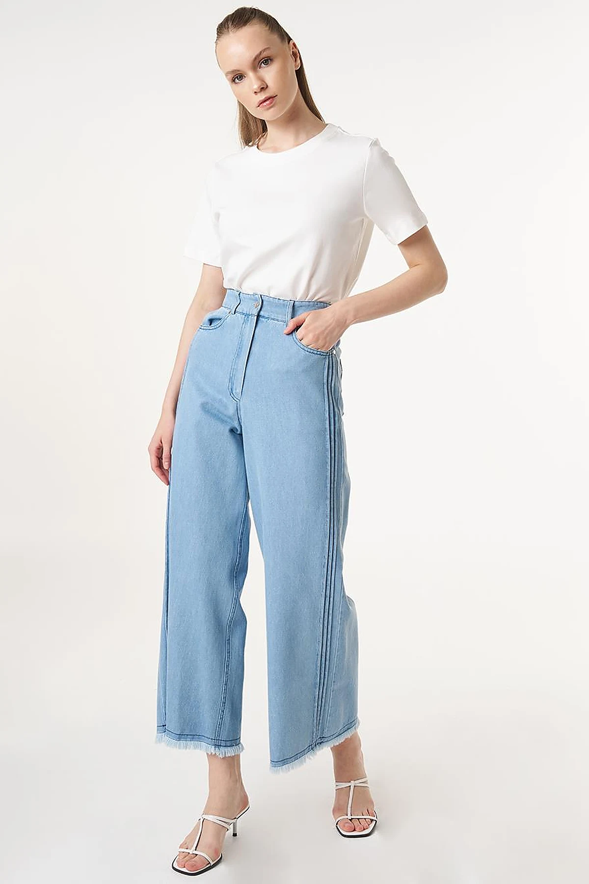 Frayed Hem Marine Fit Denim Pants Ice Blue