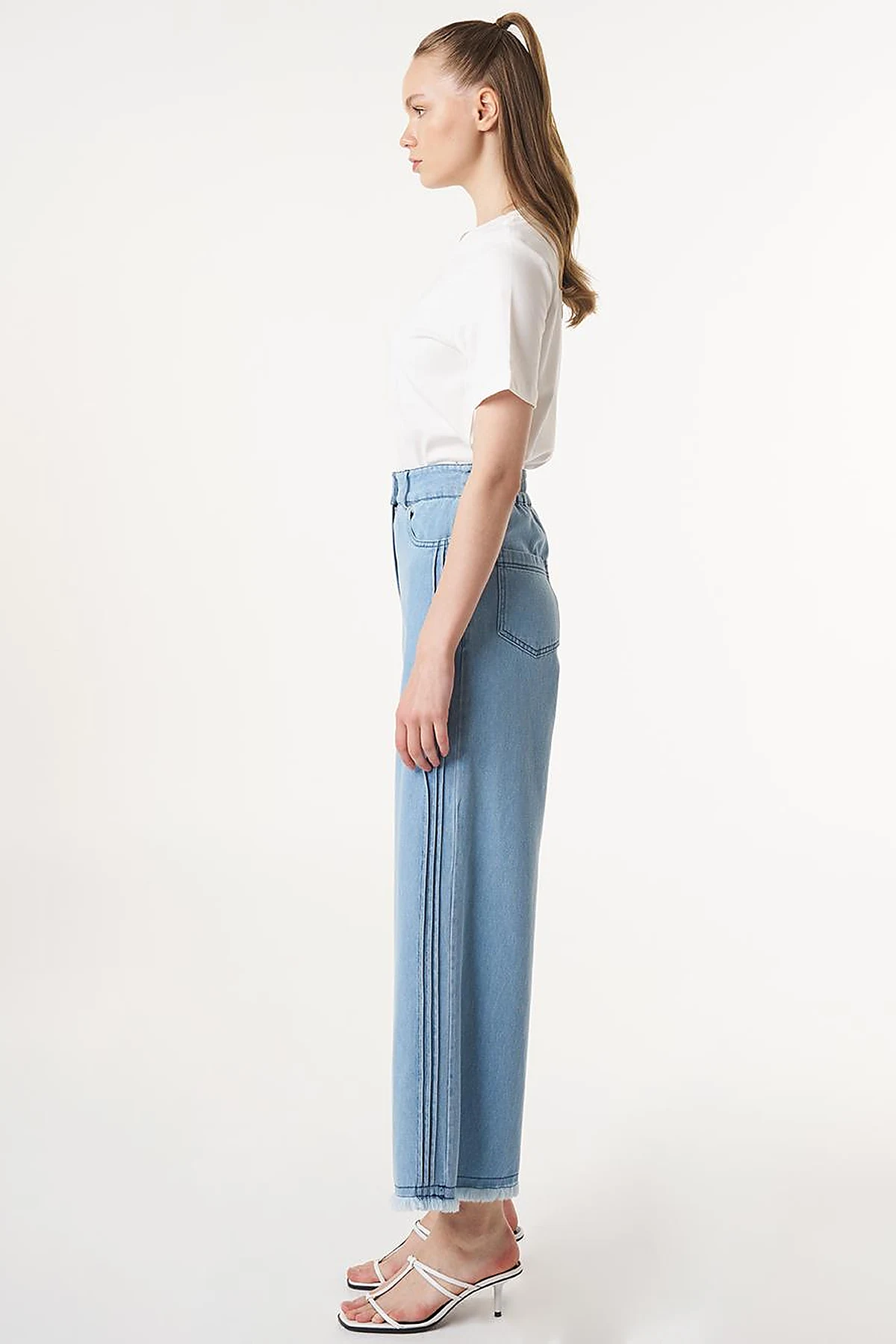 Frayed Hem Marine Fit Denim Pants Ice Blue