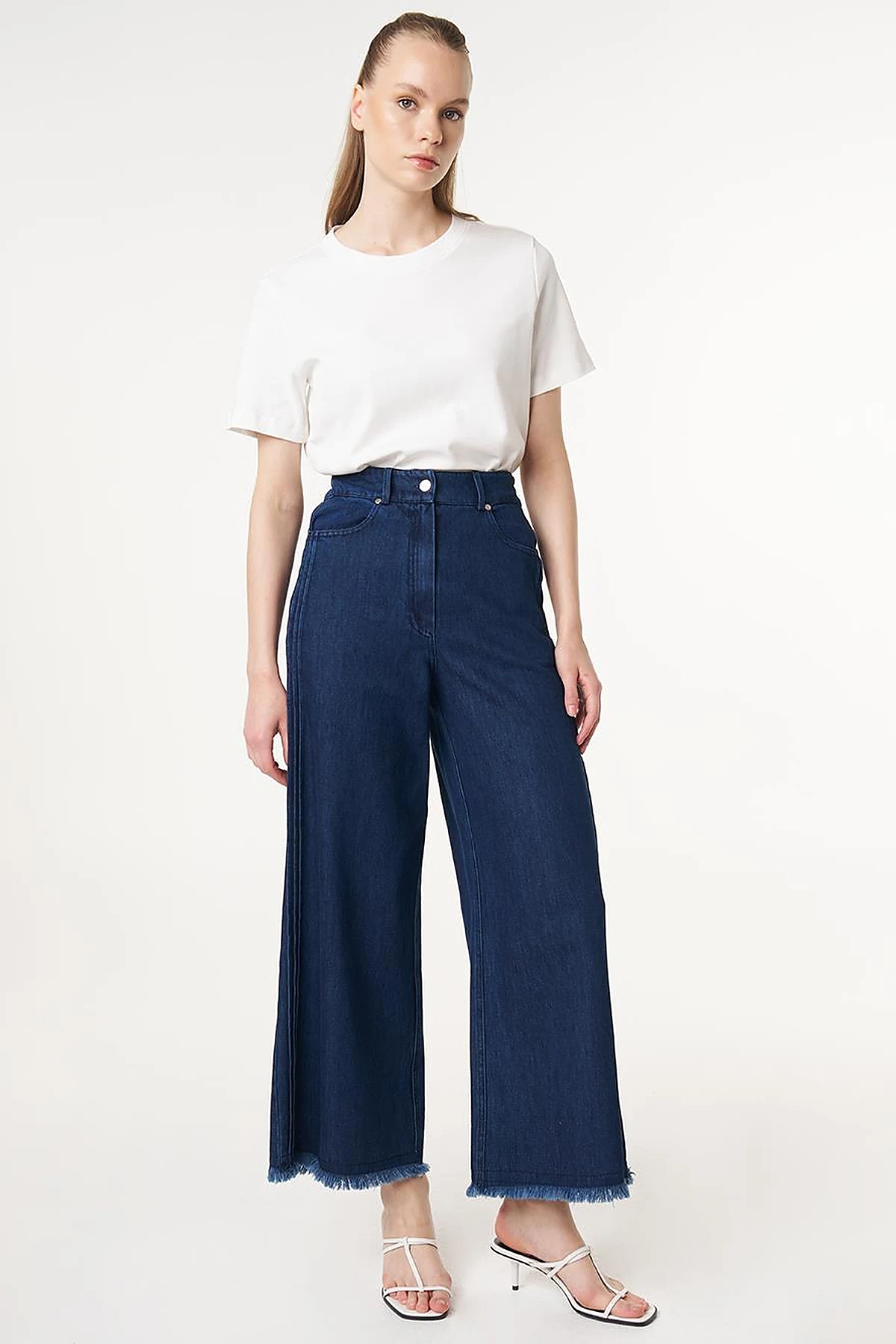 Frayed Hem Marine Fit Denim Pants Navy