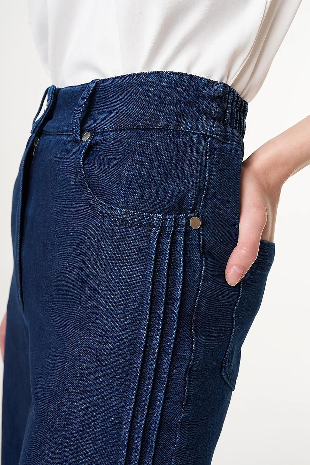 Frayed Hem Marine Fit Denim Pants Navy