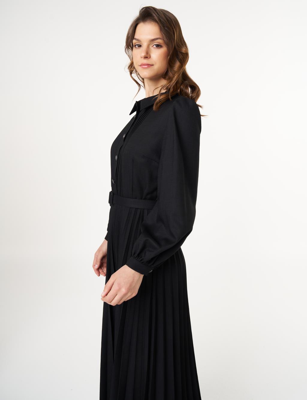 Button-Detail Pleated Dress Black