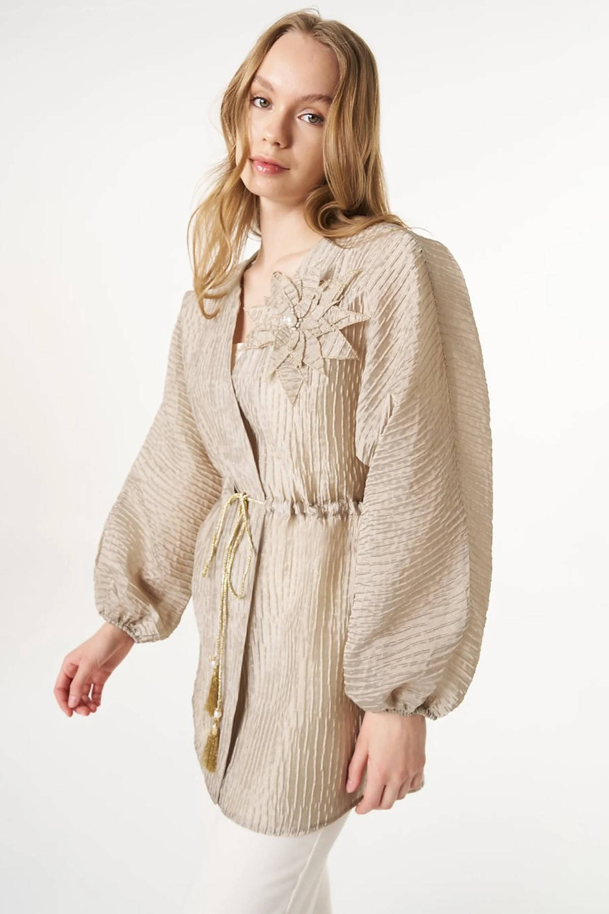 Floral Appliqué Jacquard Kimono Moss Green
