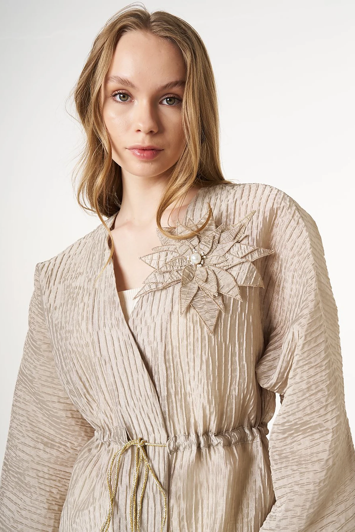 Floral Appliqué Jacquard Kimono Moss Green