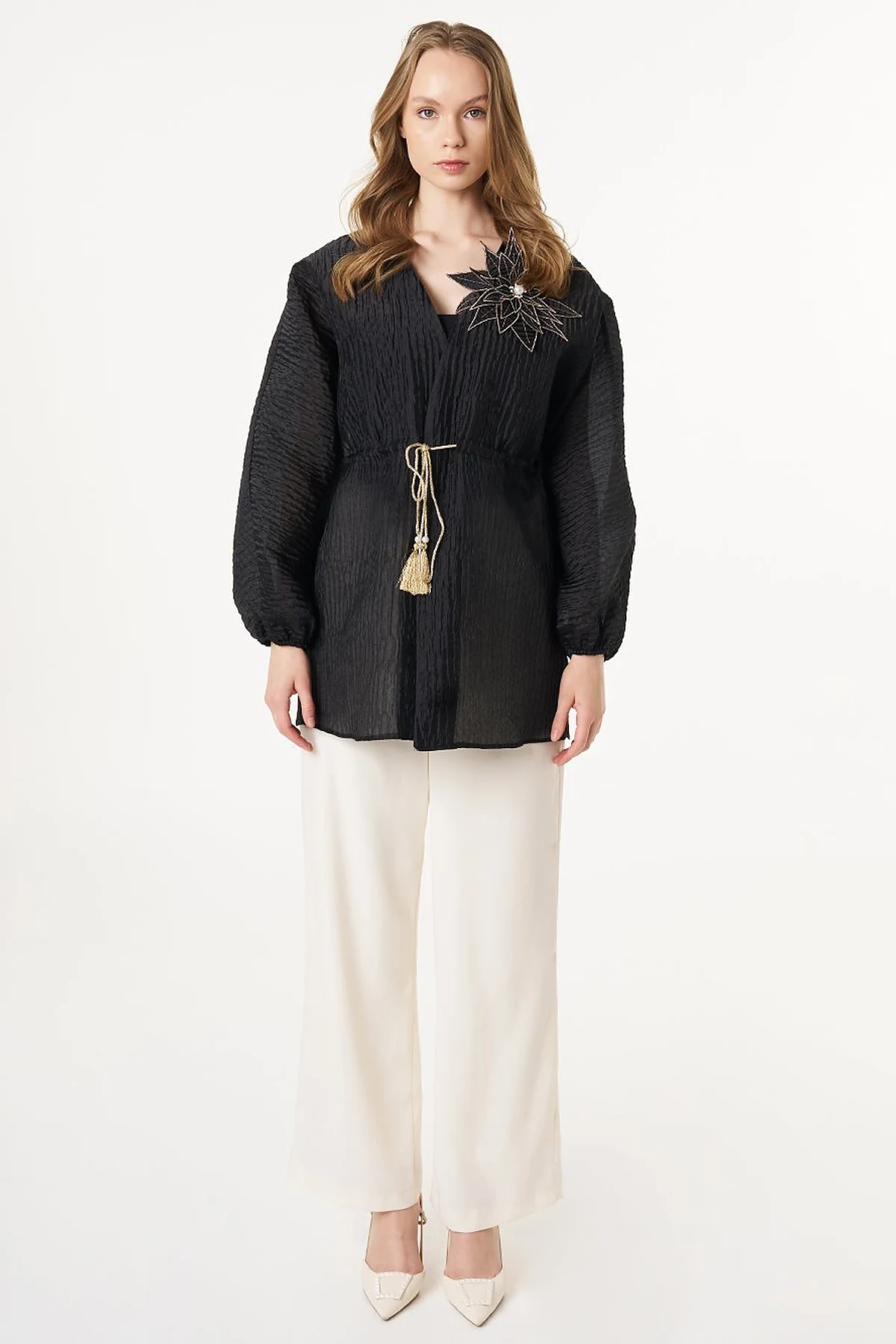 Floral Appliqué Jacquard Kimono Black