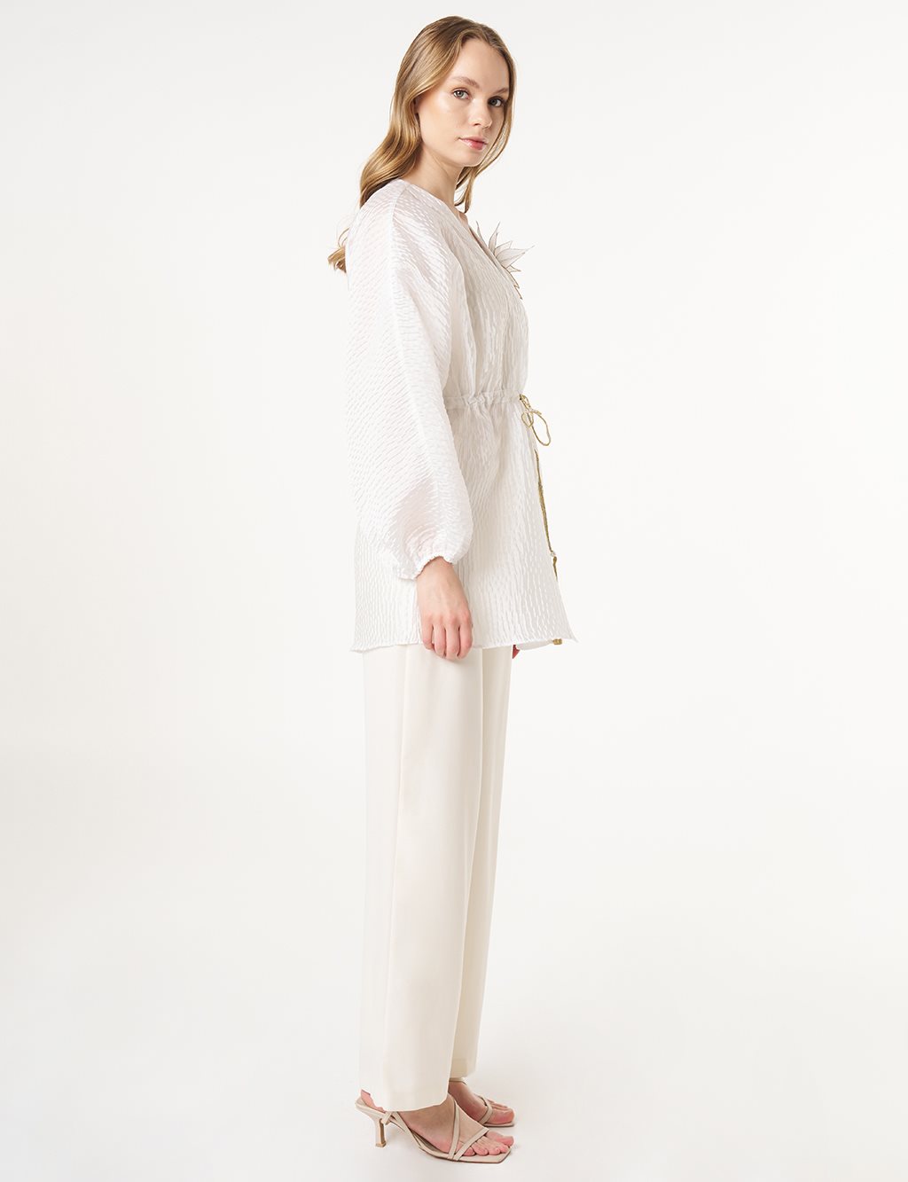 Floral Appliqué Jacquard Kimono Optic White 