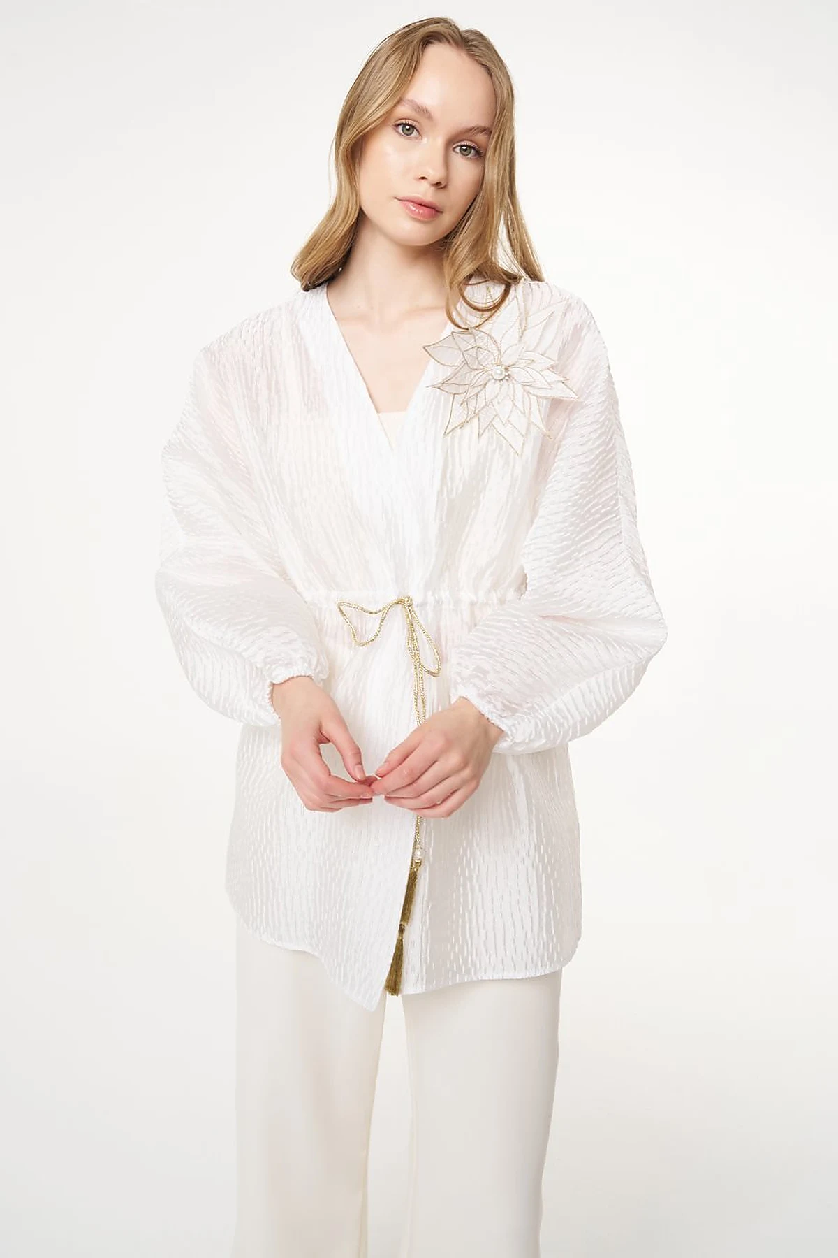 Floral Appliqué Jacquard Kimono Optic White 