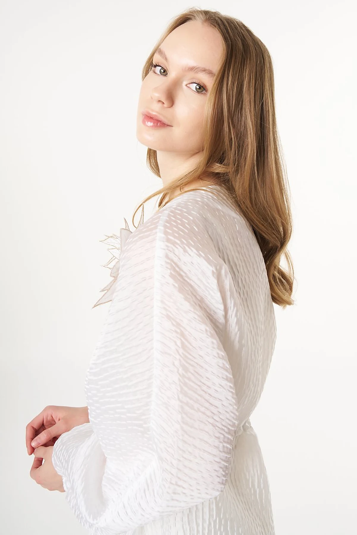 Floral Appliqué Jacquard Kimono Optic White 