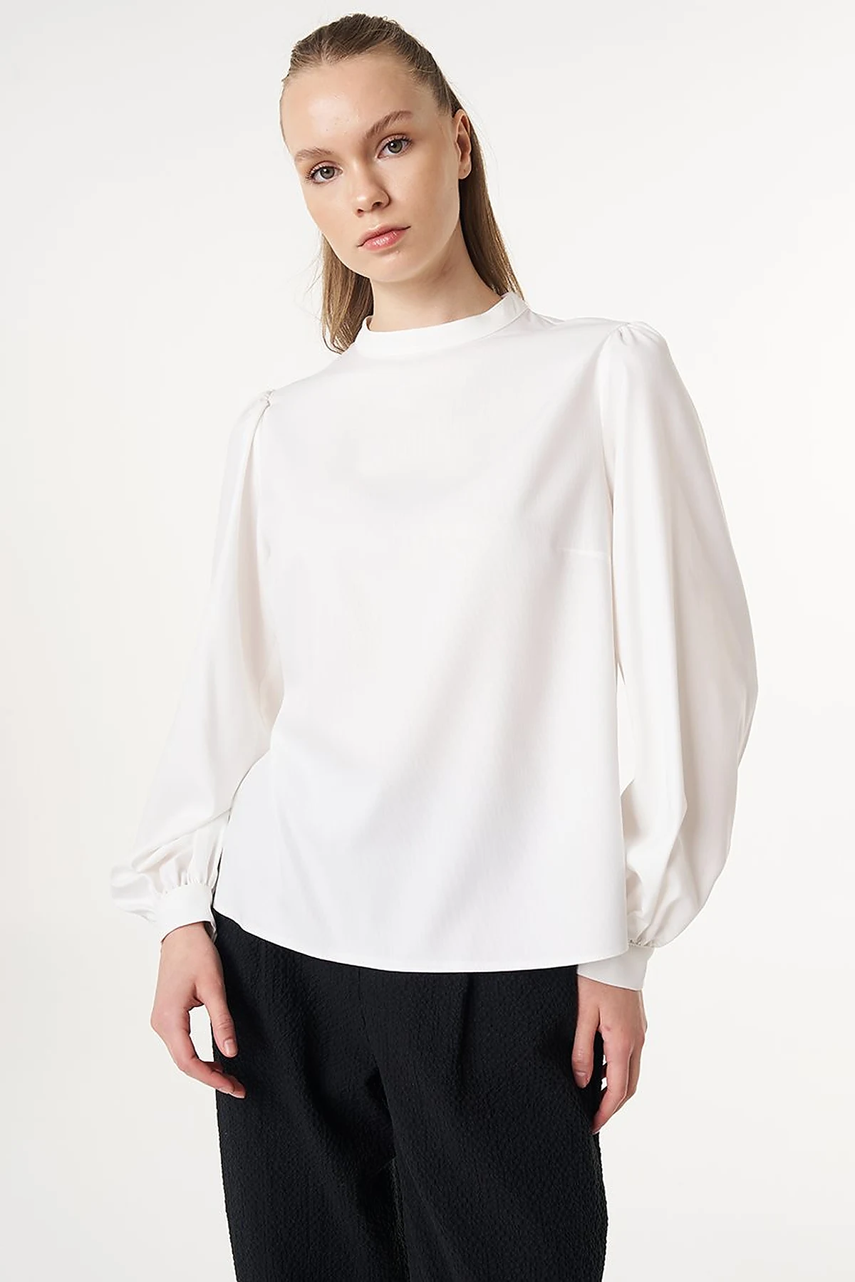 Mandarin Collar Basic Blouse Ecru