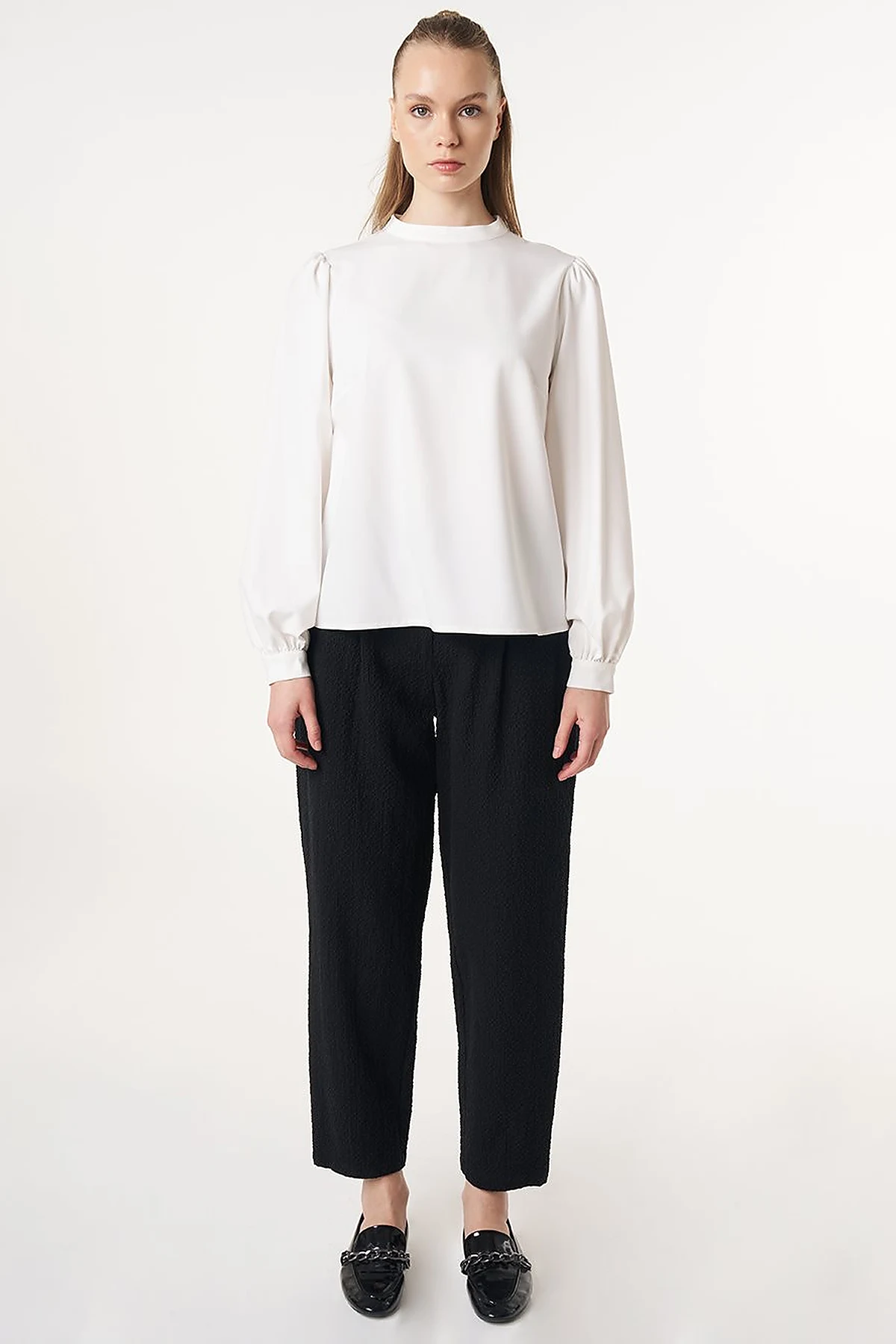 Mandarin Collar Basic Blouse Ecru