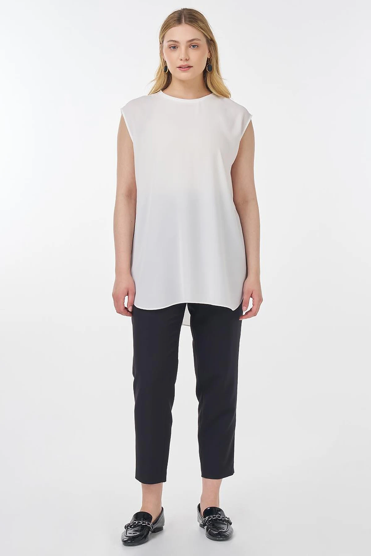 Sıfır Yaka Basic T-Shirt Ekru