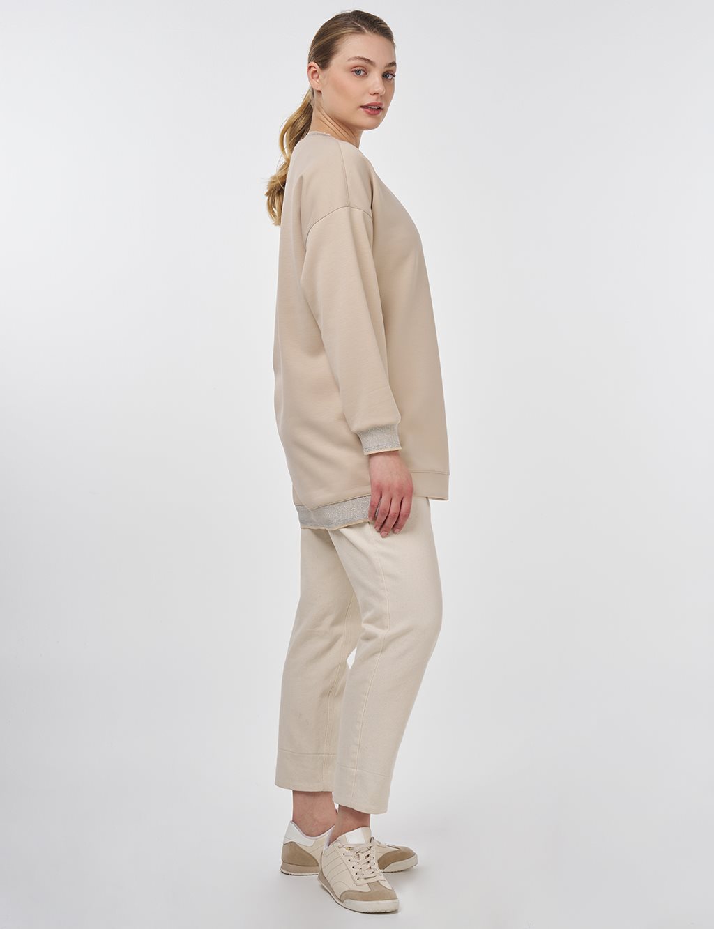 Ribanalı Sıfır Yaka Sweatshirt Açık Bej