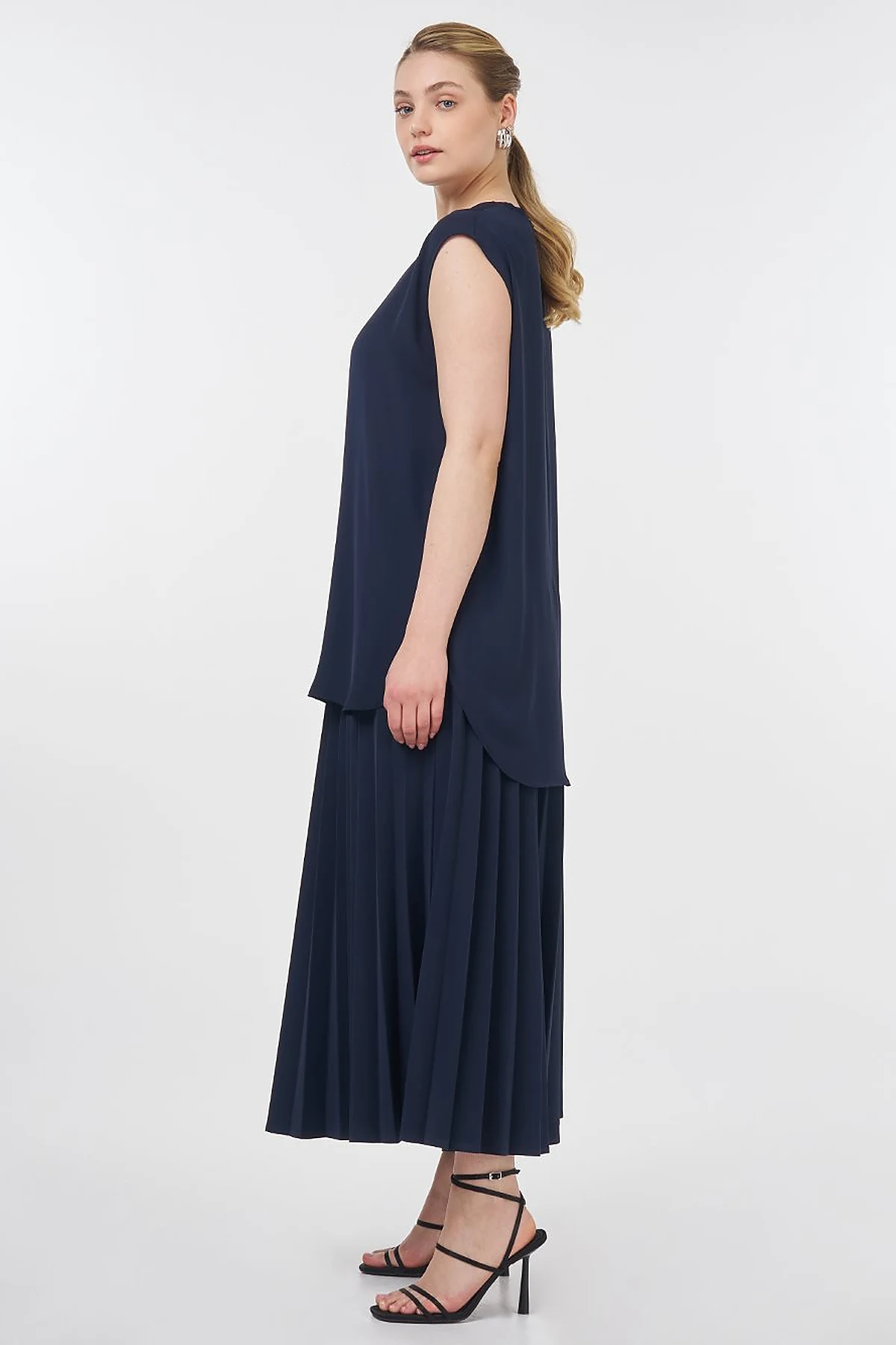 Crew Neck Basic T-Shirt Navy 