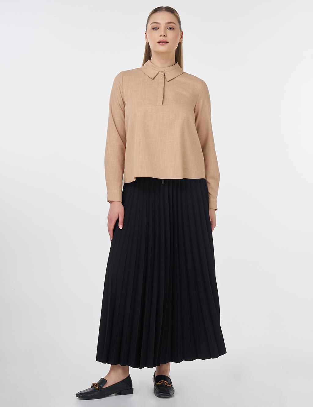 Shiny Buttoned Mandarin Collar Blouse Beige