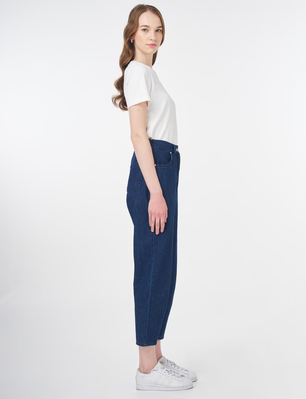Carrot Cut Pocket Detailed Denim Pants Navy Blue