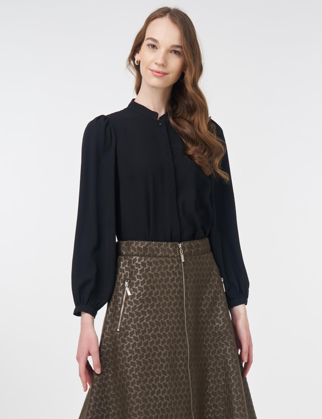 Houndstooth Patterned Flared Skirt Khaki