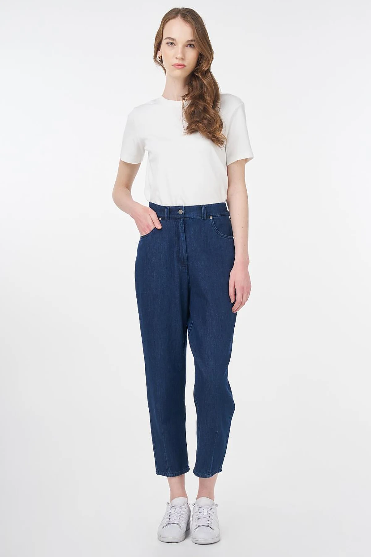 Carrot Cut Pocket Detailed Denim Pants Navy Blue