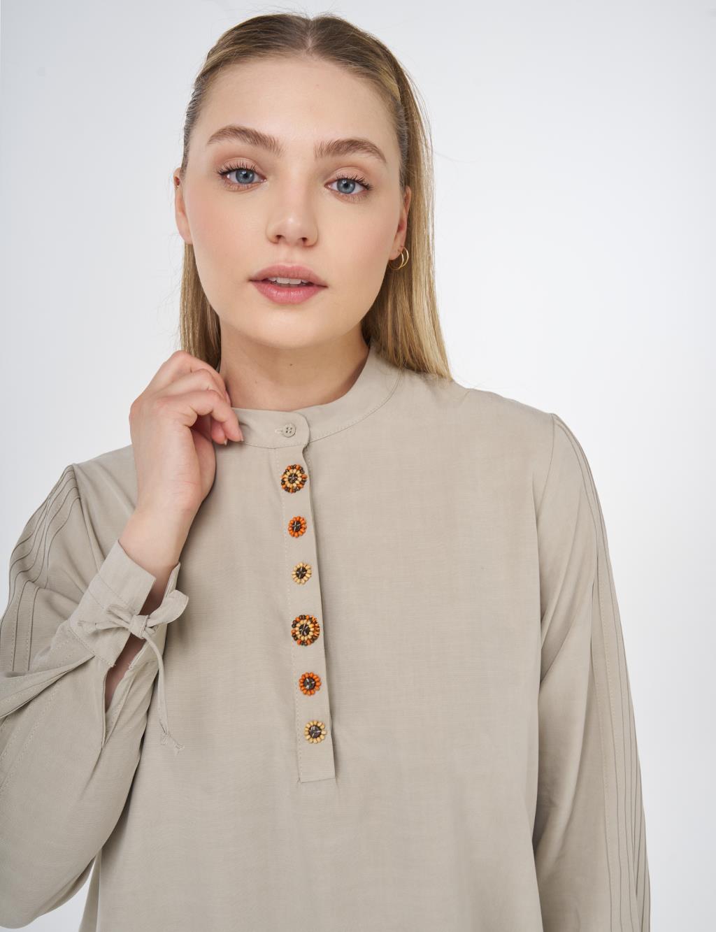 Embroidered Mandarin Collar Long Tunic Mold Green