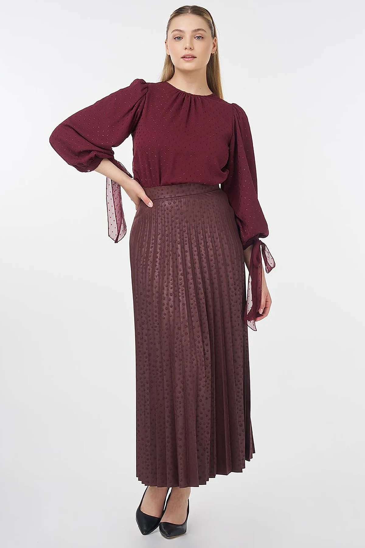 Polka Dot Pleated Skirt Plum