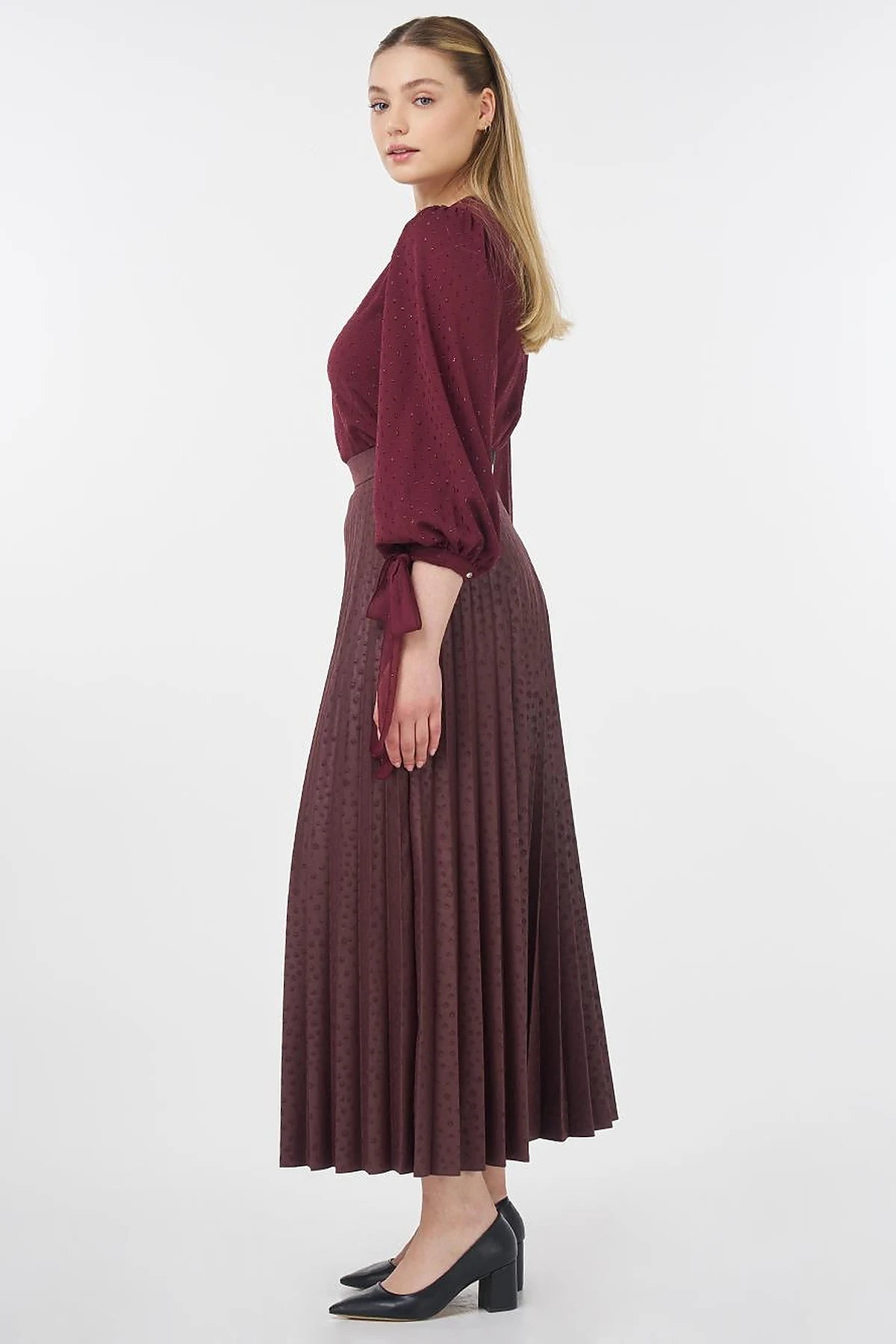 Polka Dot Pleated Skirt Plum