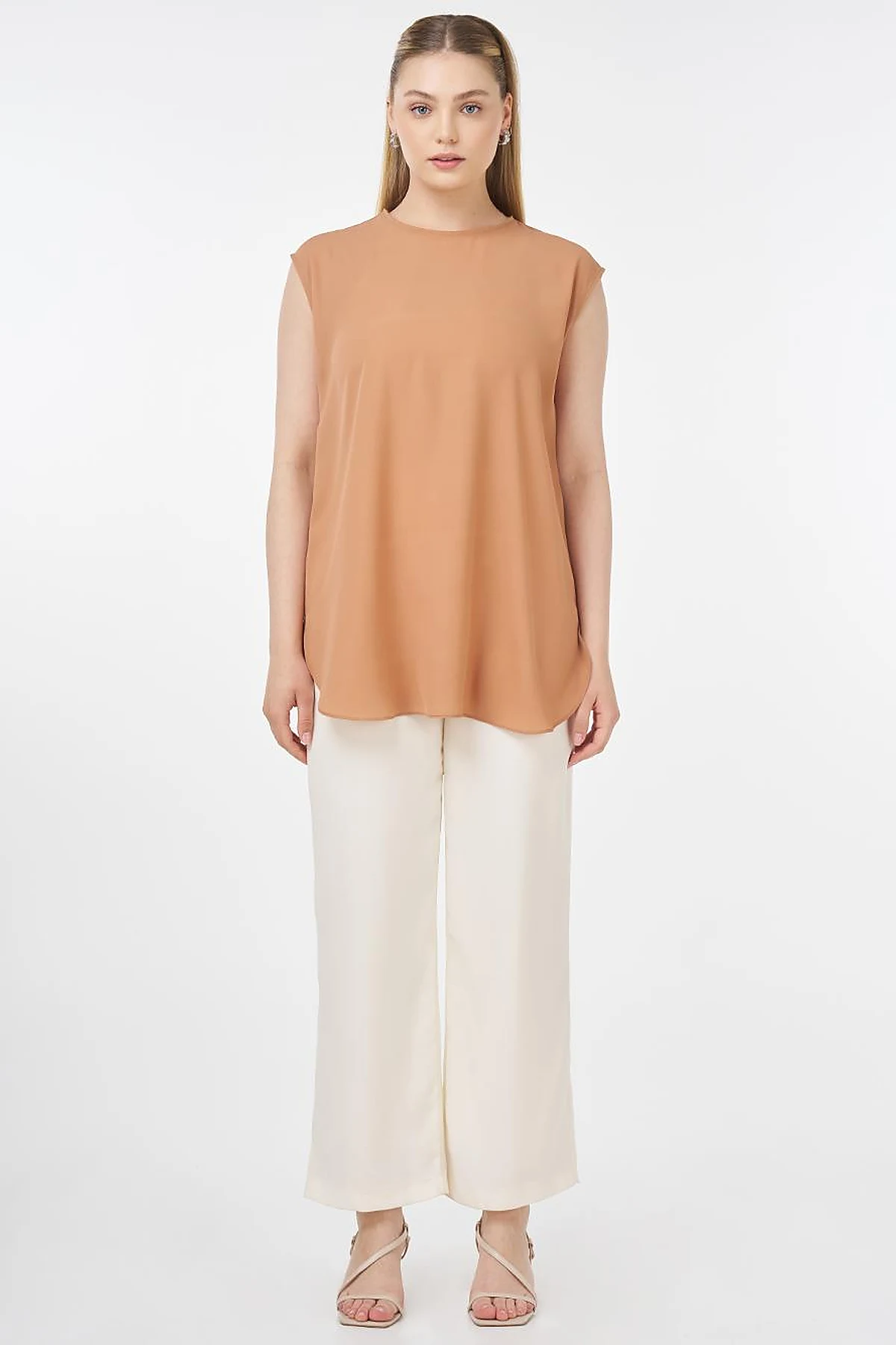 Crew Neck Basic T-Shirt Tile